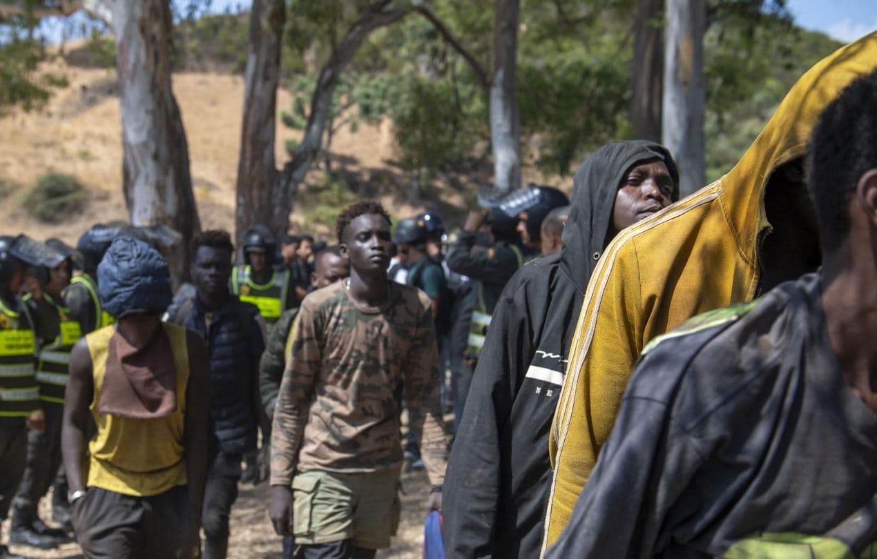 Ceuta, la protesta dei migranti: « Chiediamo asilo, anche noi siamo esseri umani»