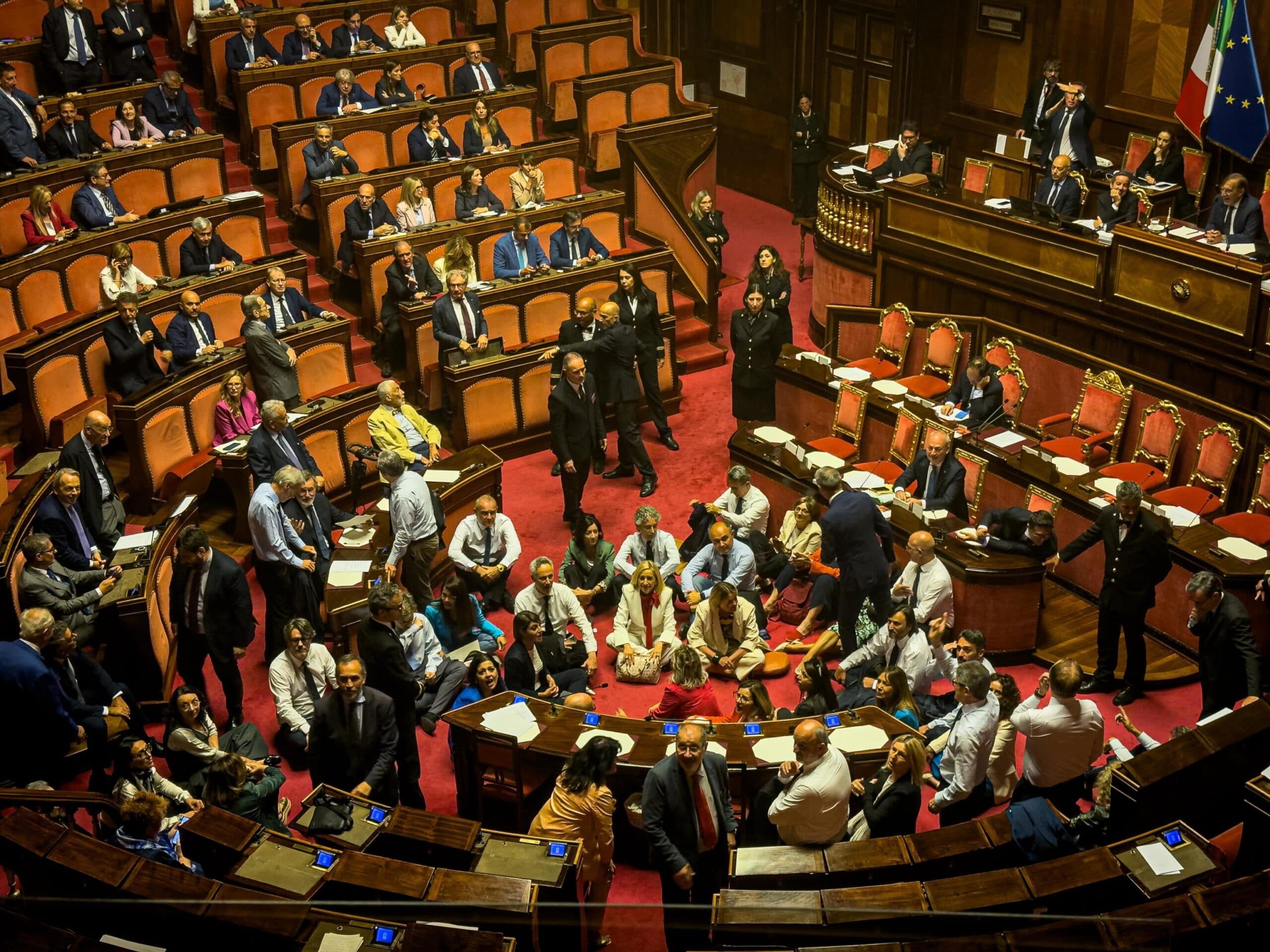 Il Parlamento va in ferie: a settembre si riparte dalla legge elettorale