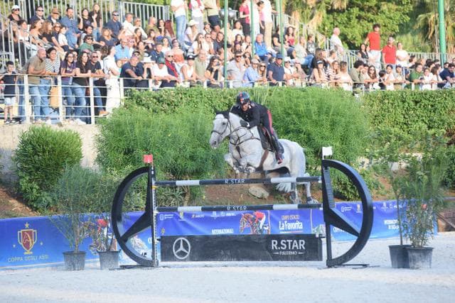 Sfida tra big e ostacoli più alti Comincia la caccia alla Coppa
