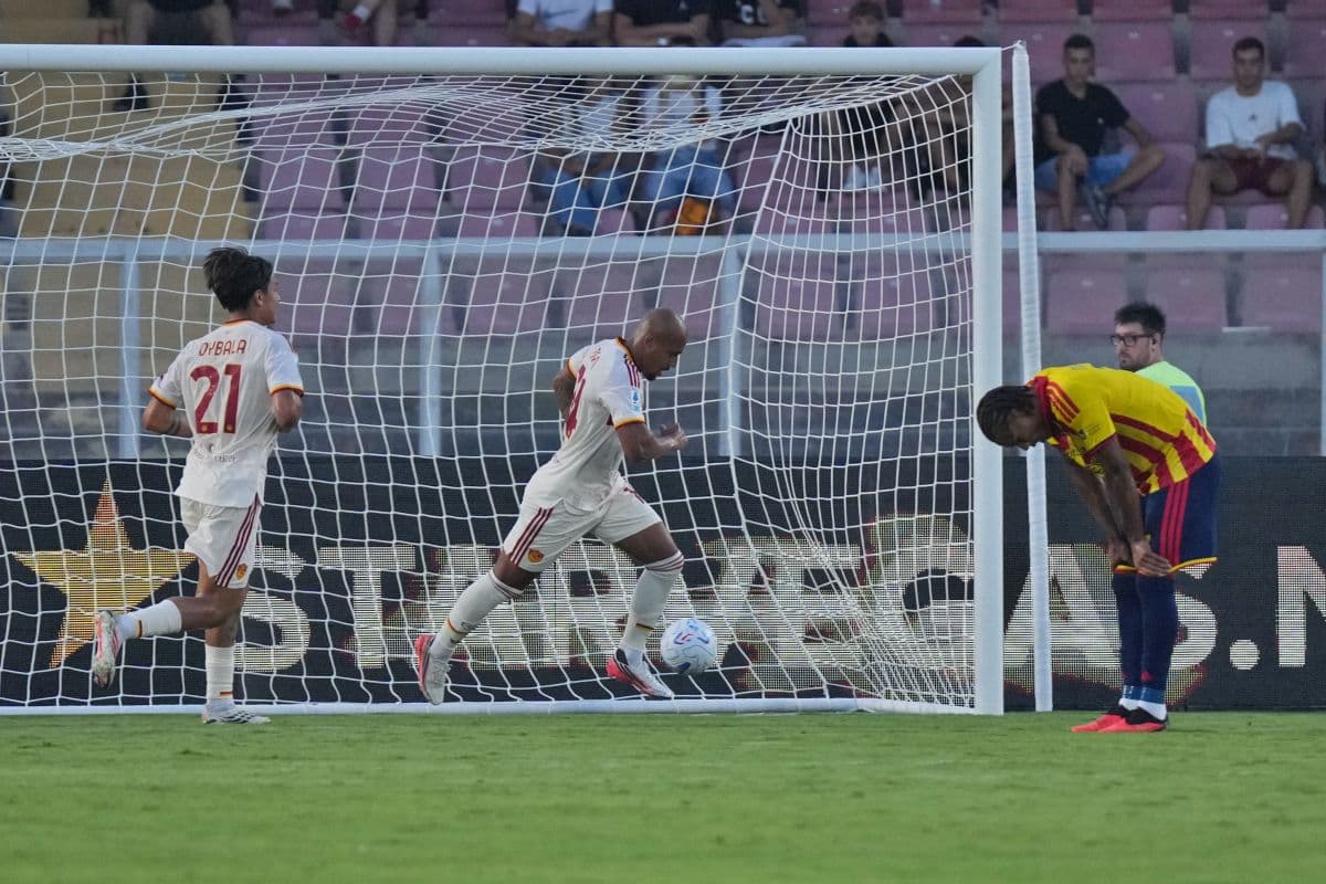 Malen show anche a Lecce, altro poker per la Roma